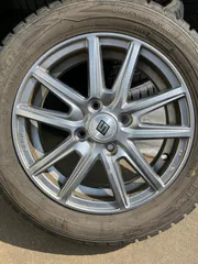 見切り品 165/65/14 スタッドレス4本 送料無料 軽自動車にのサムネイル