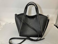 スタッズ付き トートバッグ ブラック ポーチ付き credo.sanbi - メルカリ