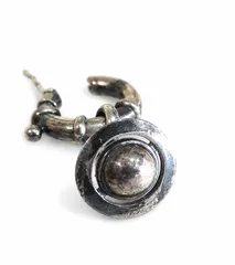 Vivienne Westwood （ヴィヴィアンウエストウッド）　　PAULIANA 　シングルピアス　オーブ型　/　箱　収納袋付きのサムネイル