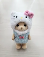 シルバニアファミリー 8cm ハローキティ 服のサムネイル