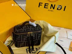 洒落 高品質 良品 レディース FENDI フェンディ ショルダーバッグのサムネイル