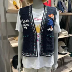 タグ付き新品 定価19万 BENETTON ニット レース 刺繍 ベスト 夏 ベストのサムネイル
