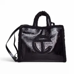 アグ UGG ×TELFAR テルファー 美品 コラボ トートバッグ ショルダーバッグ パテントレザー シワ加工 ブラック E04010126105のサムネイル