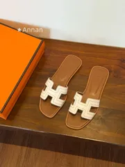 激レア 超美品 新品！新品  HERMES エルメス サンダルのサムネイル