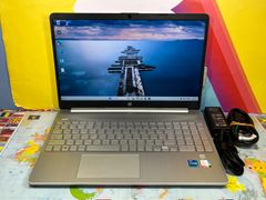 極美品 512GB HP Laptop 15s-fq2xxx 15.6インチ ノートPC 軽量 - メルカリ