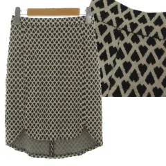 パオラフラーニ PAOLA FRANI ニットタイトスカート ひざ丈 テールカット ストレッチ ハート 総柄 ベージュ ブラック 黒のサムネイル