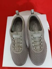 SKECHERS スケッチャーズ 軽量 スニーカー 230のサムネイル