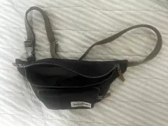 EASTPAK イーストパック ヒップバッグ ブラックのサムネイル