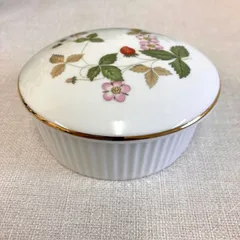 WEDGWOOD ワイルドストロベリー　ラウンドボックス（蓋つき小物入れ）のサムネイル