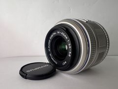 ☆極上品☆ 《ショット数807回》Nikon ニコン D200 ボディ ☆動作確認