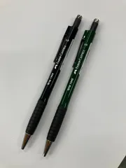 【人気】ファーバーカステル　シャープペンシル　1345 ブラック&グリーン　2本のサムネイル