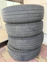 195/80R15 107/105R ミシュラン AGILIS 中古サマータイヤ ホイール無し 【4本セットの3本目】③のサムネイル