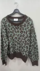 JUICY COUTURE(ジューシークチュール) ヒョウ柄(レオパード) ニット フリーサイズ 使用感あり、毛玉ありのサムネイル