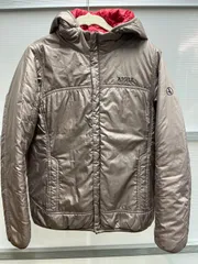 送料無料！！AIGLE エーグル　レディースアウター　中綿ジャンパー　リバーシブルデザイン　ピンクベージュ＆レッド　XS   #80720MOUGのサムネイル