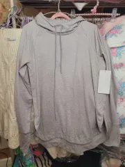 アスレタ WHO フード Tシャツ グレー S 輸入のサムネイル