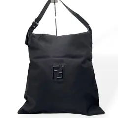 美品　FENDI　フェンディ　ショルダーバッグ　肩掛け　ブラック　大容量　ロゴのサムネイル
