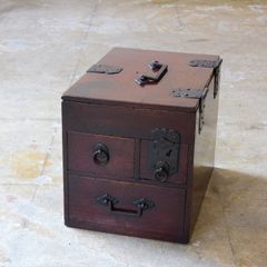 アンティーク 木製箱、引越ため出品することになりました。 アンティーク 木製箱、引越ため出品することになりました。 | Mercari