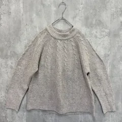 【美品】HEART MARKET ハートマーケット　求心柄　ケーブルニットセーター　F ピンクベージュ系　古着のサムネイル