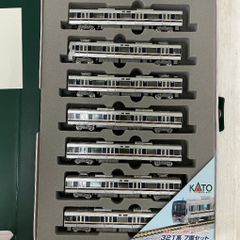 特製完成品Nゲージ E233系中央線H編成 トイレ設置車 グリーン車付き12