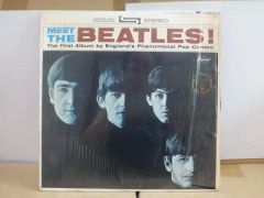 貴重！日本版の赤盤】ビートルズ Meet the Beatles LP - メルカリ