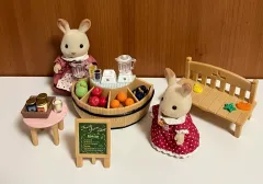 シルバニアファミリー うさぎママ ジュースバー フルーツショップのサムネイル