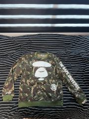 A BATHING APE】カモ柄 ロゴプリント ロンT Mサイズ - メルカリ