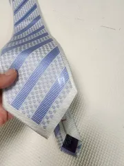 シルク100% ミラショーンネックタイ(正規品)のサムネイル