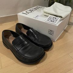 デ様 LOEWE ブラック ローファー 43 - メルカリ