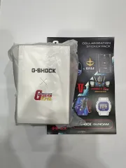 CASIO G-SHOCK x ガンダム DW-5600GM26-7DR 限定モデルのサムネイル
