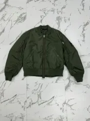 アンダーカバー X GU オリーブグリーン ブルゾン ジャケットのサムネイル