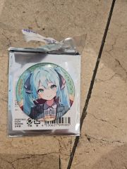 超激レア！希少品 初音ミク 缶バッジ とらのあな 特典 - メルカリ