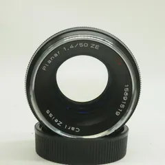 【中古】(コシナ) Cosina カールツアイス プラナー T*1.4/50 ZE (EOS用)のサムネイル
