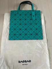 BAO BAO ISSEY MIYAKE トートバッグ ライトグリーン極美品 - メルカリ