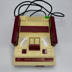ジャンク品】初代ファミリーコンピューター 本体 - メルカリ