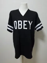 M) OBEY オベイ Vネック 半袖 新品のサムネイル