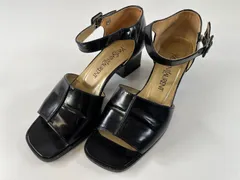 ★イヴサンローラン YSL エナメル ヒール サンダル 黒 ブラック 約23.5㎝ ブランド品 中古品 レディース 管理2M525のサムネイル
