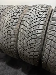 ★225/65R17 MICHELIN/X-ICE SNOW SUV 20年製 スタッドレス 4本 ハリアー RAV4 エクストレイル CX-5 (南5-M801)のサムネイル