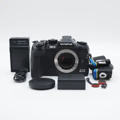 ショット数8,957回 OLYMPUS オリンパス OM-D E-M1 MarkIII ボディ ミラーレス一眼 新品級 #3222 ショット数8,957回 OLYMPUS オリンパス OM-D E-M1 MarkIII ボディ