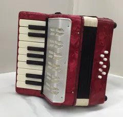 【中古品・現状品】 ミニアコーディオン　BSA-O  17鍵盤　8ベース　動作確認済　 中国製　アコーディオン C-156のサムネイル
