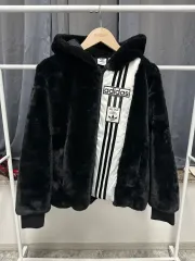 アディダス 正規品 / メンズ95 / ファー ジャケットのサムネイル