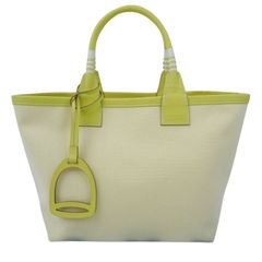 COACH コーチ ポーチ ラージ ポーチ シグネチャー キャンバス レキシー