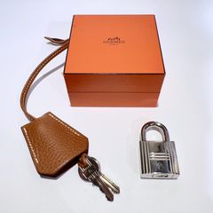 美品 エルメス カデナ ラージサイズ パドロック 鍵2本 クロシェット セット HERMES エルメス ラージサイズ クロシェット カデナ セット レア