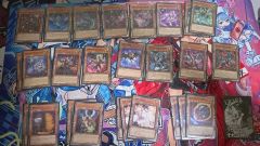 遊戯王 光と闇の儀式 本格構築 デッキ 二重スリーブ - メルカリ