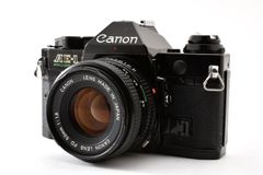 Canon AE-1 & New FD 50mm F2 #9468 - メルカリ