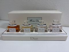 Dior Miss Dior ミニ香水 4本セット 箱付 - メルカリ