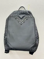 19.　MCM エムシーエム　デュークオデオン　スタッズ　レザー　ブラック　リュックサックのサムネイル