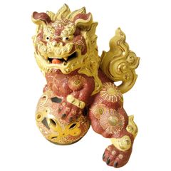 X07089 玉乗り獅子 立獅子 九谷焼 縁起物 伝統工芸品 魔除け 招福 開運