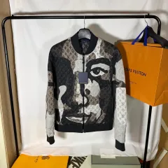 { M / 限定モデル / フルセット } Louis Vuitton ルイヴィトン SUPER KID モノグラム ブルゾン ジャケットのサムネイル