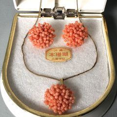 沖縄産 本珊瑚 イヤリング - メルカリ