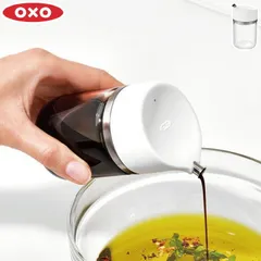 新品 オクソー 醤油ディスペンサー OXO 11278600【醤油入れ 醤油差し 調味料入れ 量調節 キッチン用品】のサムネイル